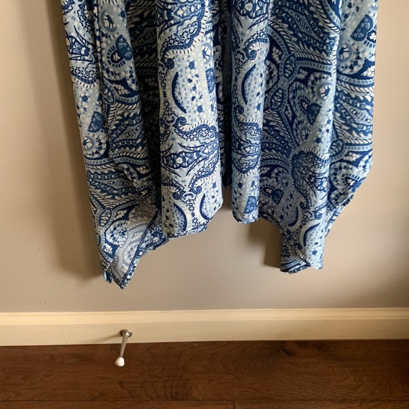 New Directions asymmetrical dress - Picture 6 of 9